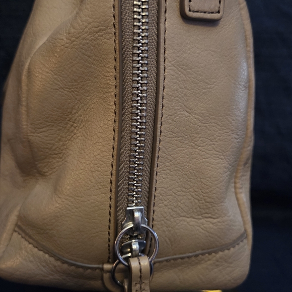 Fossil Neutral Leather Satchel – Quiet Luxury, Loud Opinions - Picture 10 of 16